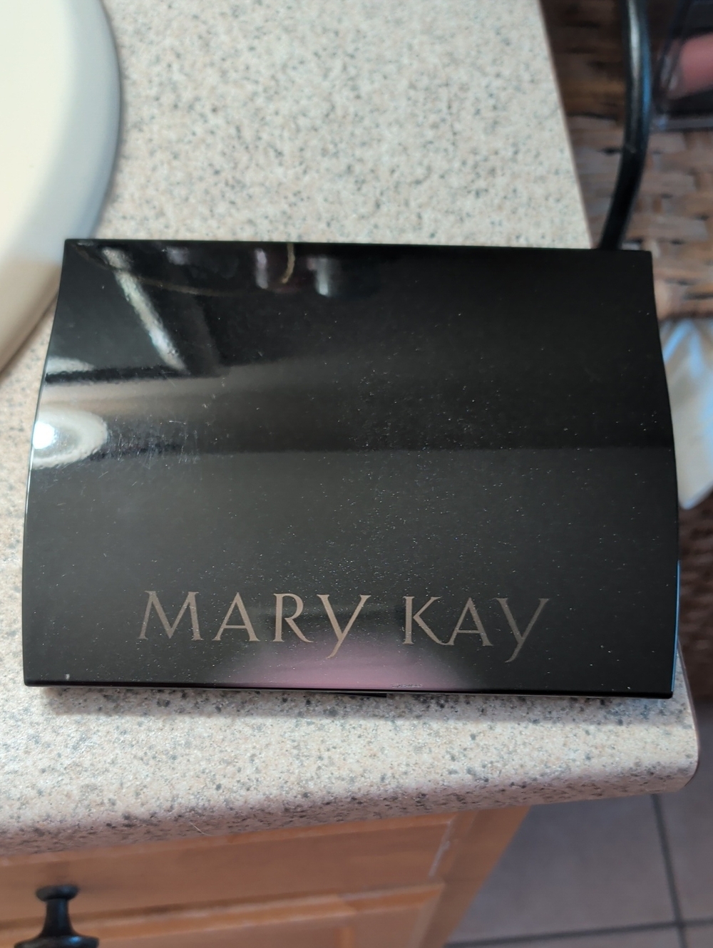 Mary Kay Eyeshadow large Eye Shadow Case Compact - Black